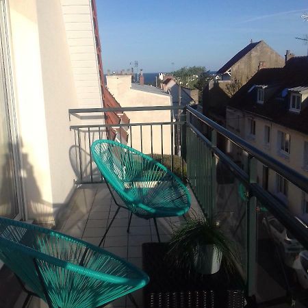 Balcon Avec Vue Panoramique De La Mer, Le Village Et La Campagne - Parking Prive Wimereux Buitenkant foto